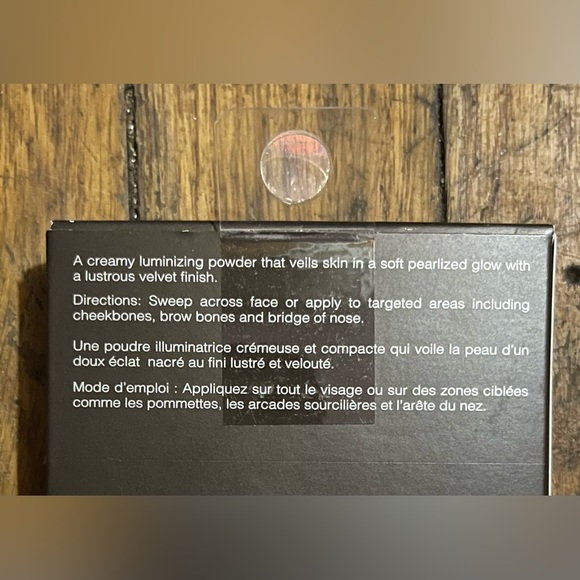 DISCONTINUED!! NIB!! BECCA COSMETICS SHIMMERING SKIN PERFECTER - Picture 9 of 10